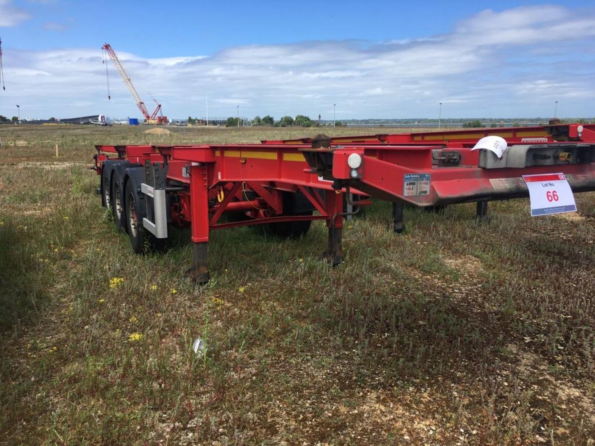 Dennison 14 Lock Sliding Bogie Skeletal trailer, reference 49452, year of manufacture 2016, 3 x - Image 2 of 18