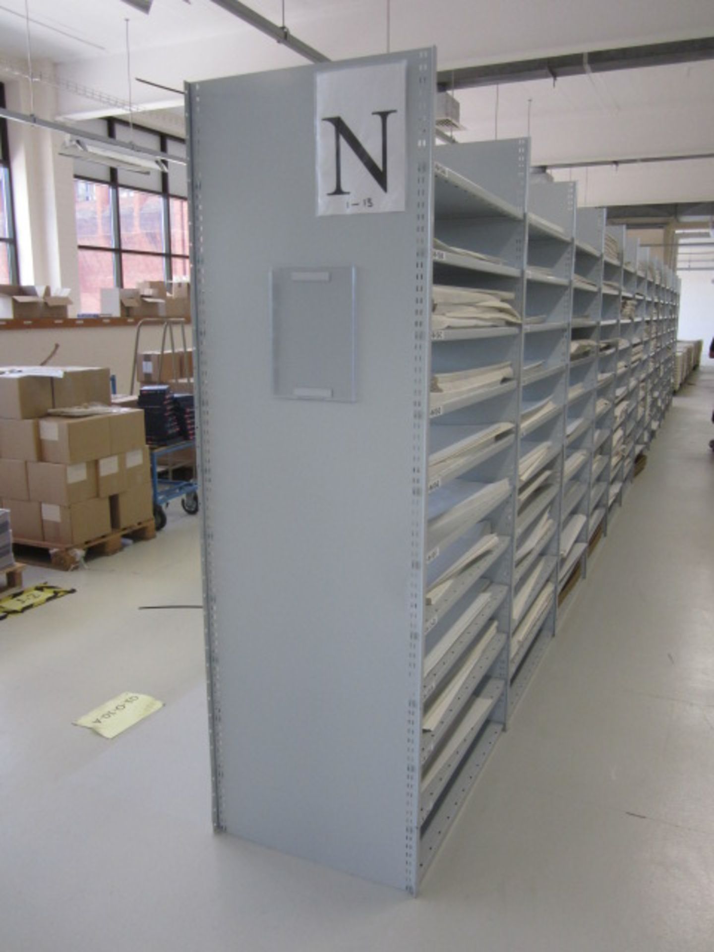 Link 51 metal boltless stores racking comprising: 13 x single sided bays, approx. overall size: 11. - Image 4 of 5