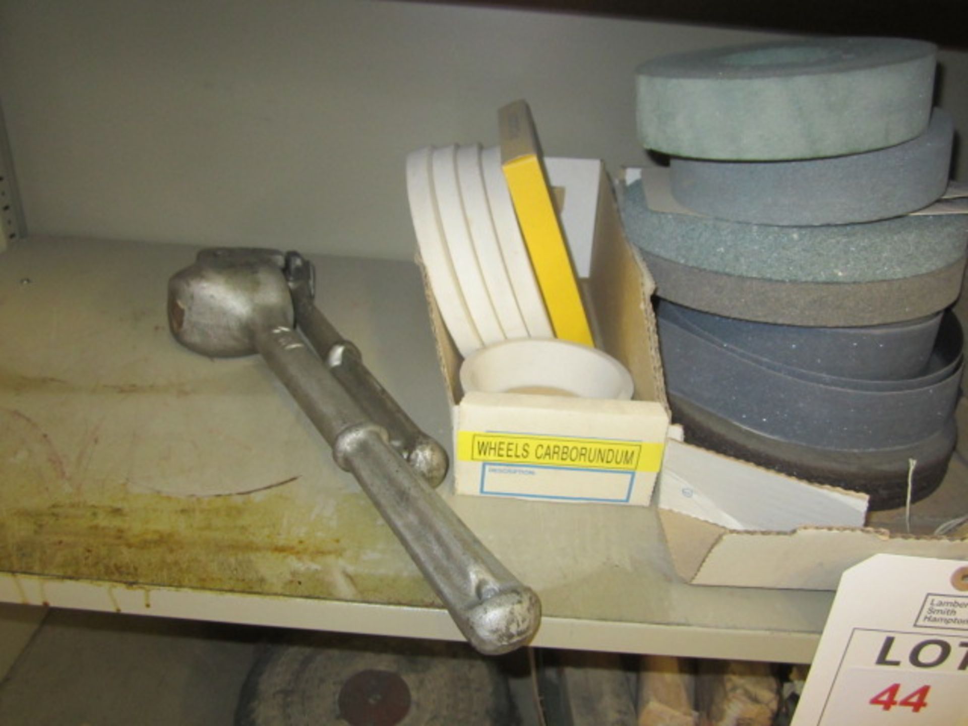 Assorted grinding wheels and polishing wheels, polishing compound, wheel dressing tools, etc - Image 2 of 3