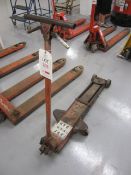 Hydraulic trolley jack, SWL 2000kg. - Lift out charge to be applied: £5+ vat