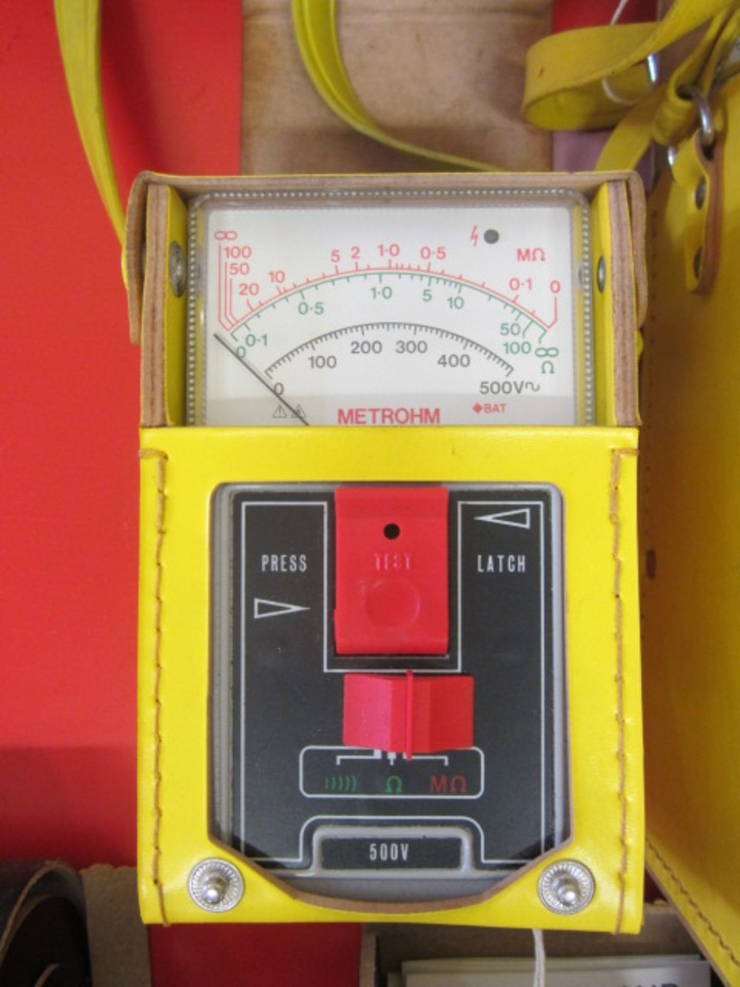 Phase/Earth 100P tester, Line/Earth loop and Metrohm model 9A tester - Image 2 of 4