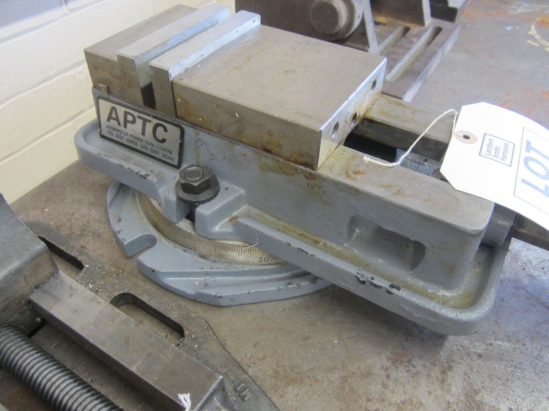 APTC rotary machine vice, 4"