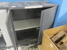 2 x metal 2 door storage cupboards, approx. size 920mm x 460mm x height 1020mm. - Lift out charge to