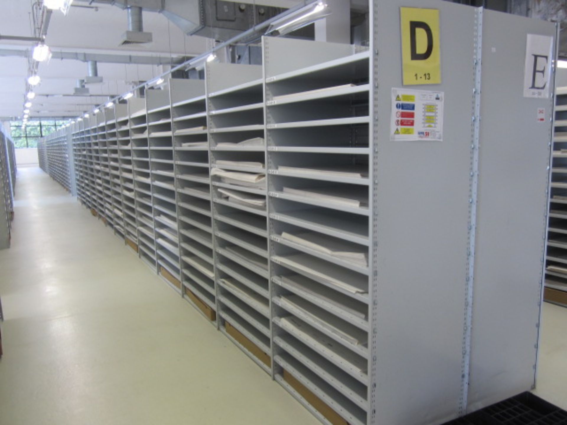 Link 51 metal boltless stores racking comprising: 13 x double sided bays, approx. overall size: 11. - Image 2 of 2