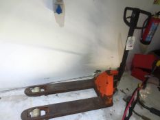 Pallet trucks