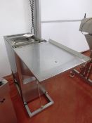 Snorre stainless steel, pneumatic electric claw crusher (YOM believed to be 2007), approx overall