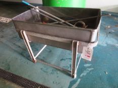 Stainless steel rectangular tank, approx 1000 x 600mm,mounted on galvanised steel frame