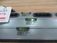 Forge Steel Spirit Level Set Comprising 3 Levels 600mm, 180mm & 120mm c/w Case