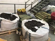 2 large bags of bark chipping - 14 bags of Cotswold chipping - 5 bags of decorative aggregates - 4