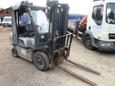 Nissan 25 diesel ride on, dual mast, forklift truck, model FD02A250, serial no: FD02E709860, lift