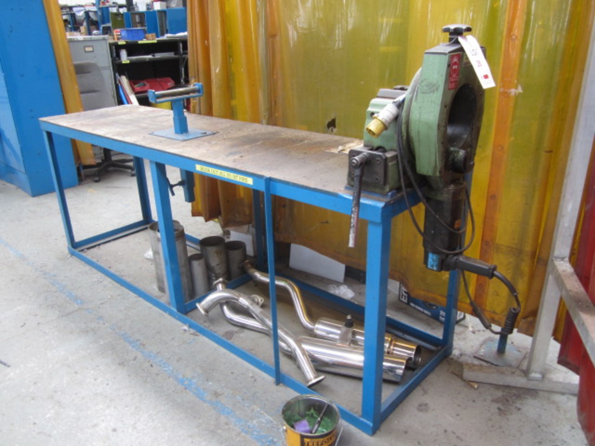 Georg Fischer type BAE6 pipe cutter, approx. cutting diameter 180mm,110v mounted on work bench.