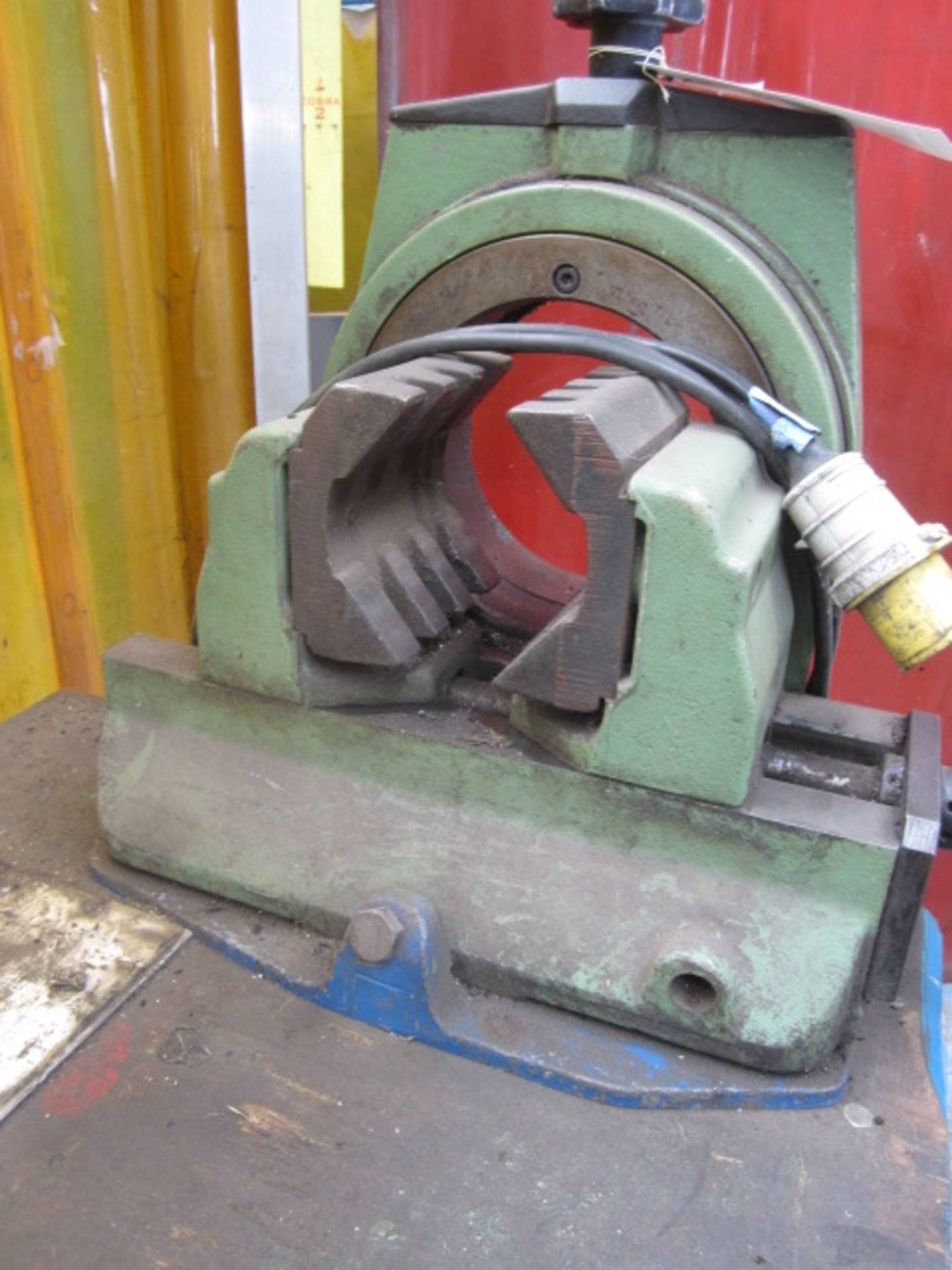 Georg Fischer type BAE6 pipe cutter, approx. cutting diameter 180mm,110v mounted on work bench. - Image 3 of 6