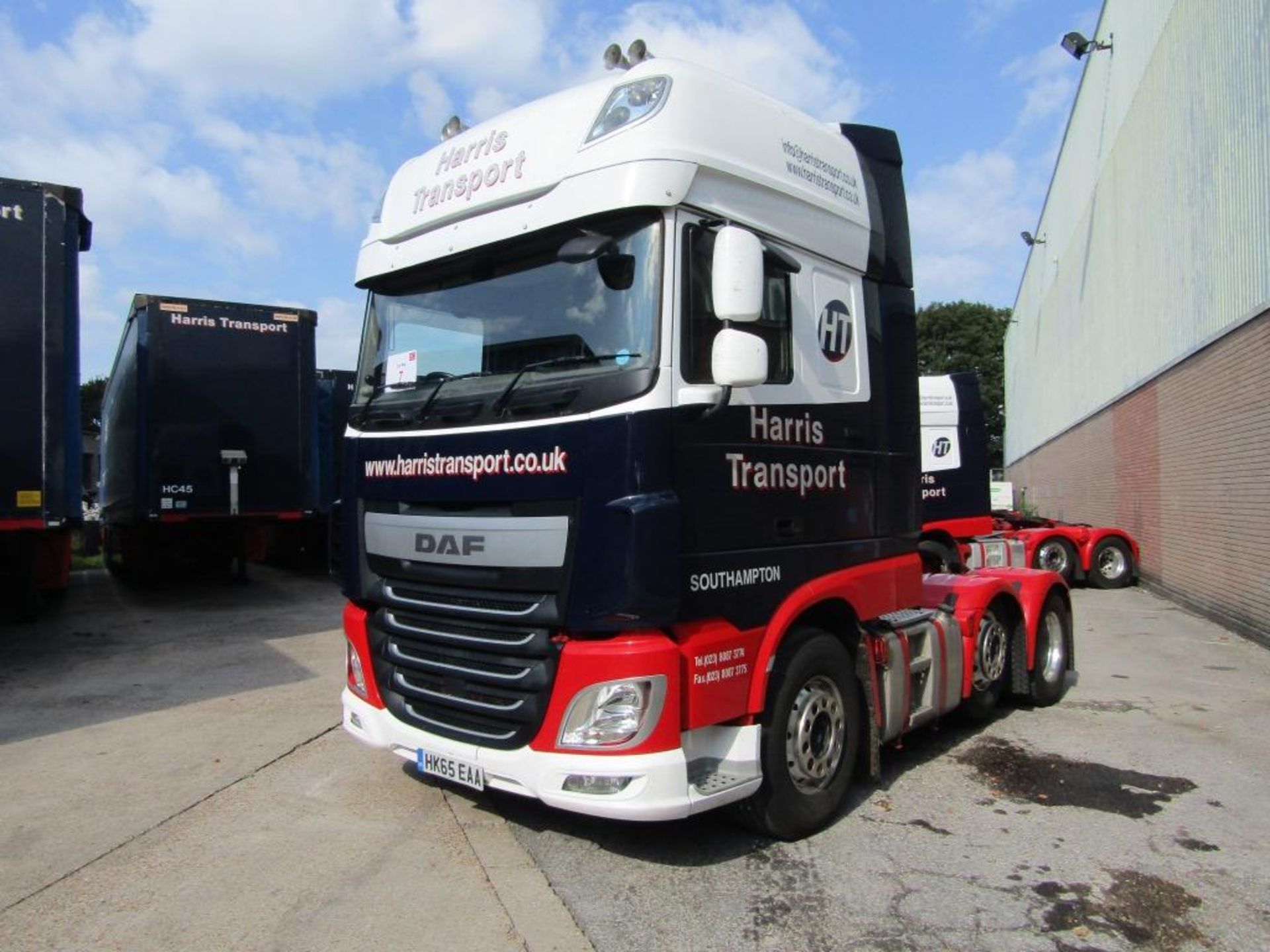 DAF FTGXF510 super space cab, automatic, 6x2 mid lift twin steer, 44 ton GVW, Euro 6, tractor - Bild 3 aus 22