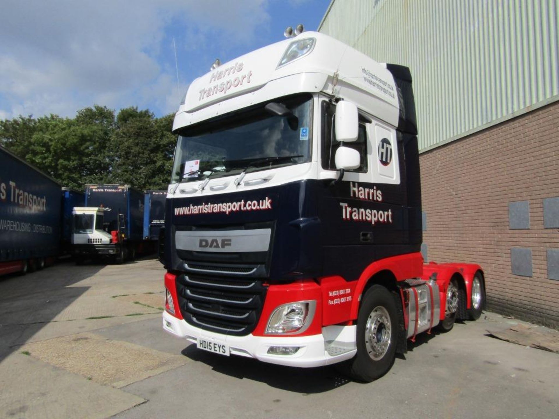 DAF FTGXF510 super space cab, automatic, 6x2 mid lift twin steer, 44 ton GVW, Euro 6, tractor