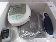 5 x Stabilograph SBPM blood pressure monitor, 5 x Lever TD-1261 ear thermometer, 5 x finger tip