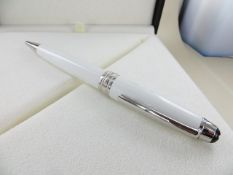 Montblanc Meisterstuck White Solitaire Classique Ballpoint Pen Art No 111939 RRP £680. Please