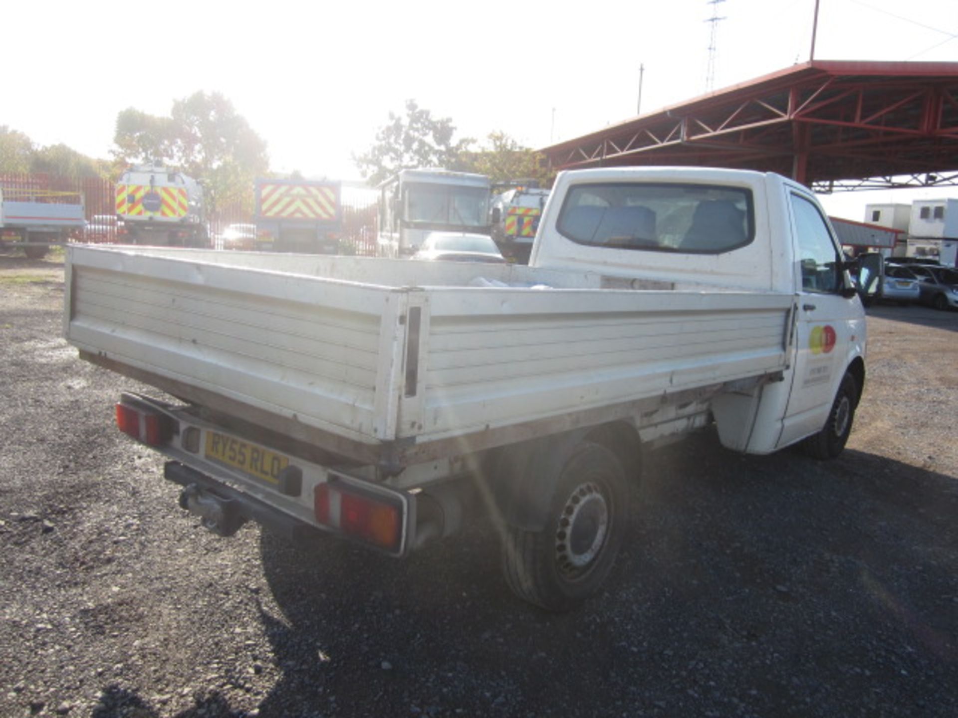 VW T-Transporter T30 104 TDI LWB dropside lorry. Registration: RY55 RLO. Odometer: 120,565. M.O.T: - Image 4 of 16