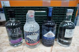 Mixed case x 4 bottles various gins