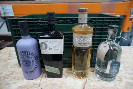 Mixed case x 4 bottles various gins