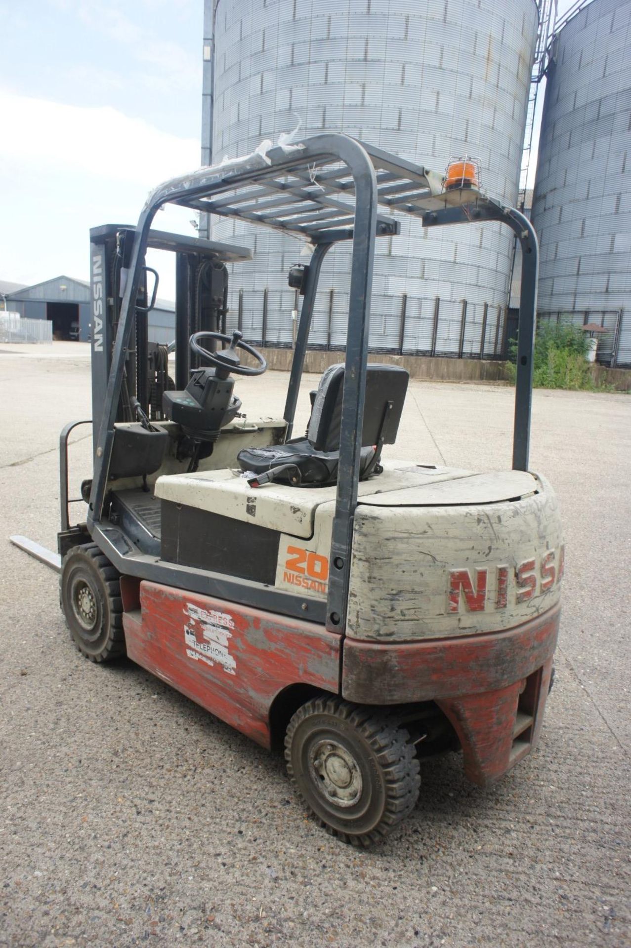 * Nissan 20 Electric Forklift - Image 6 of 13