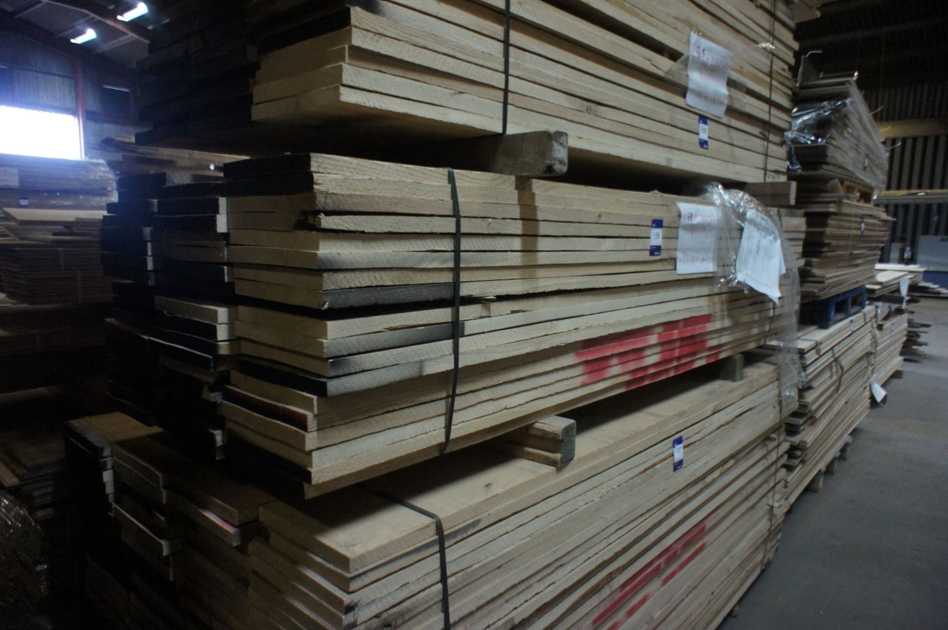 * Oak Lumber - 53 pcs, 250 x 2400mm Please note there is a £5 plus VAT lift out fee on this lot.