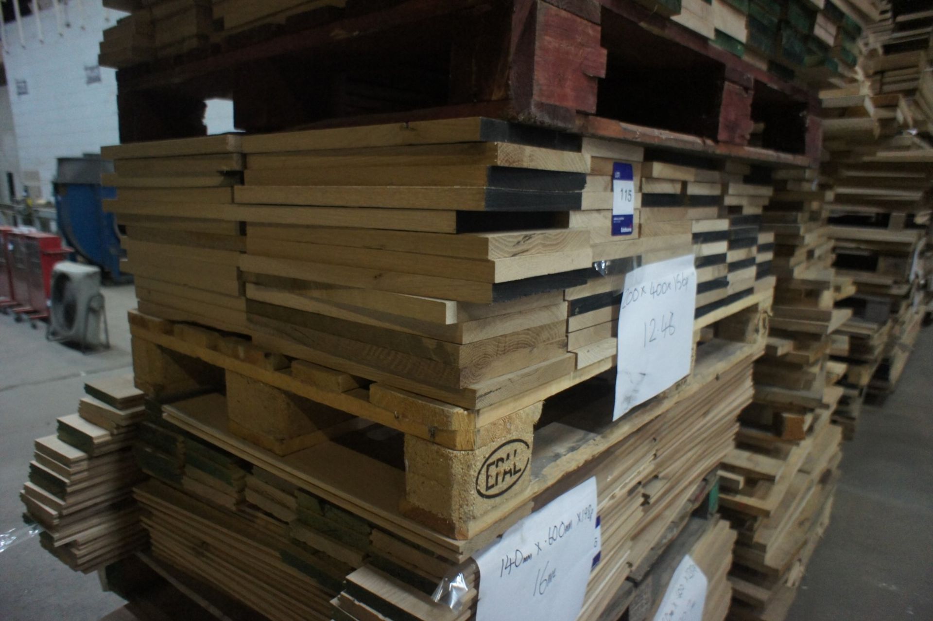 * American Oak - 156 pcs, 200 x 400mm Please note there is a £5 plus VAT lift out fee on this lot.