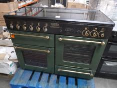 A Leisure Rangemaster 110 Gas Cooker. Please note there is a £10 plus VAT Lift Out Fee on this lot.