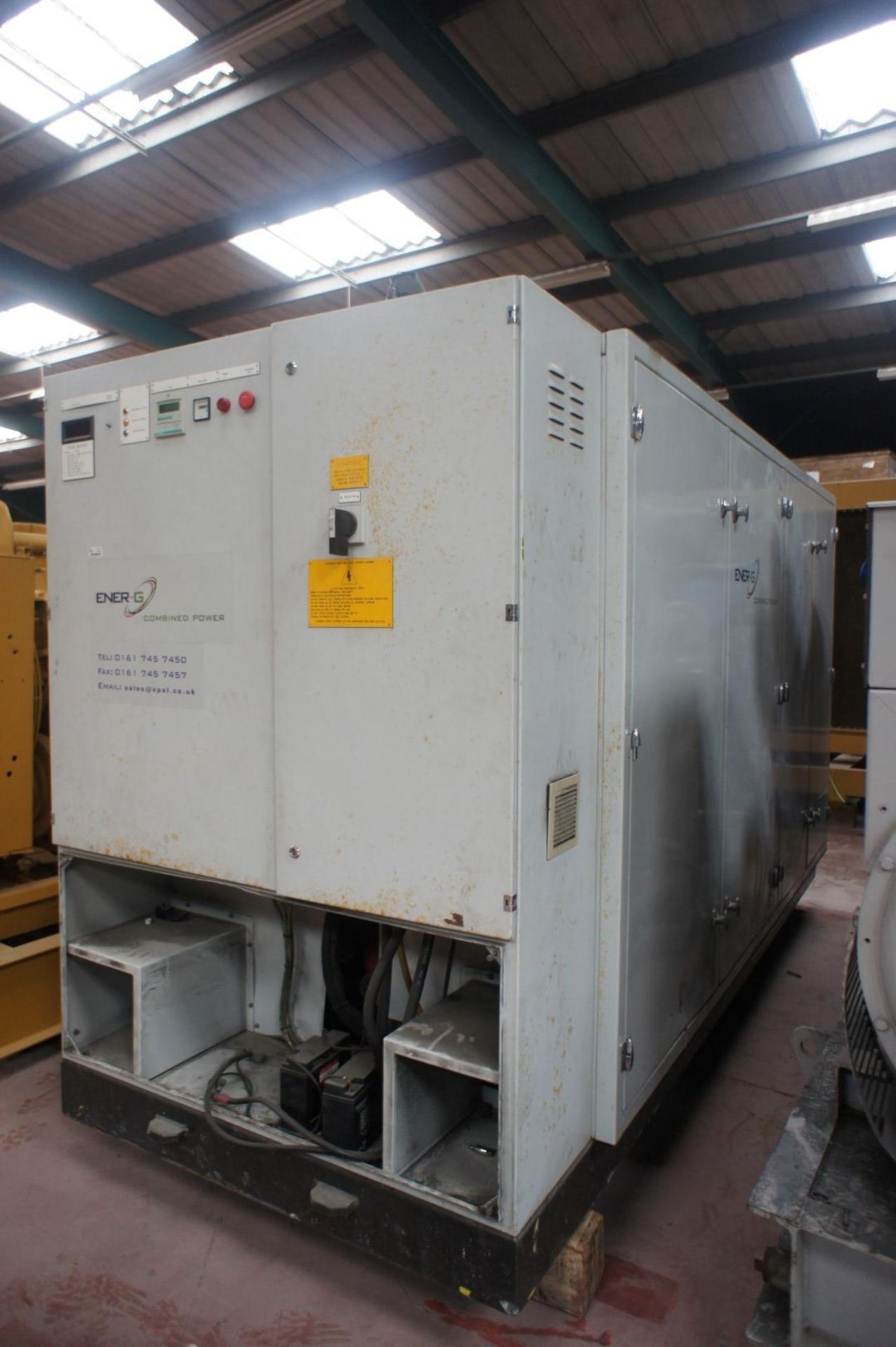 * Man V12 Combined Heat & Power Silent Generator Set, 350KVA, 400V, 505 AMPS. Please Note This lot - Image 3 of 7