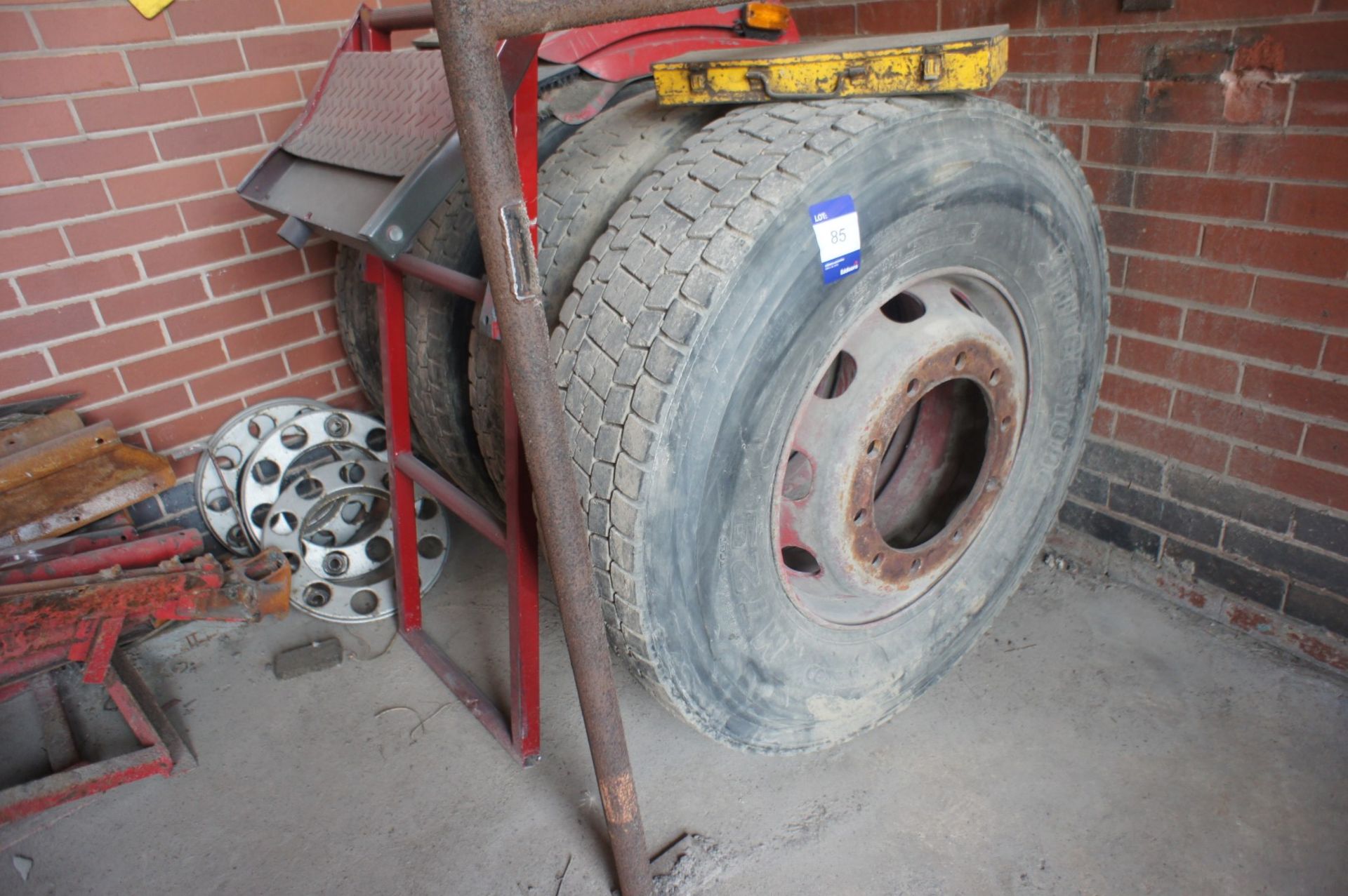 * 8 various 13R22 5 Wheels, Tyres. Please Note This lot is located in Castleford. Viewing and - Image 5 of 6