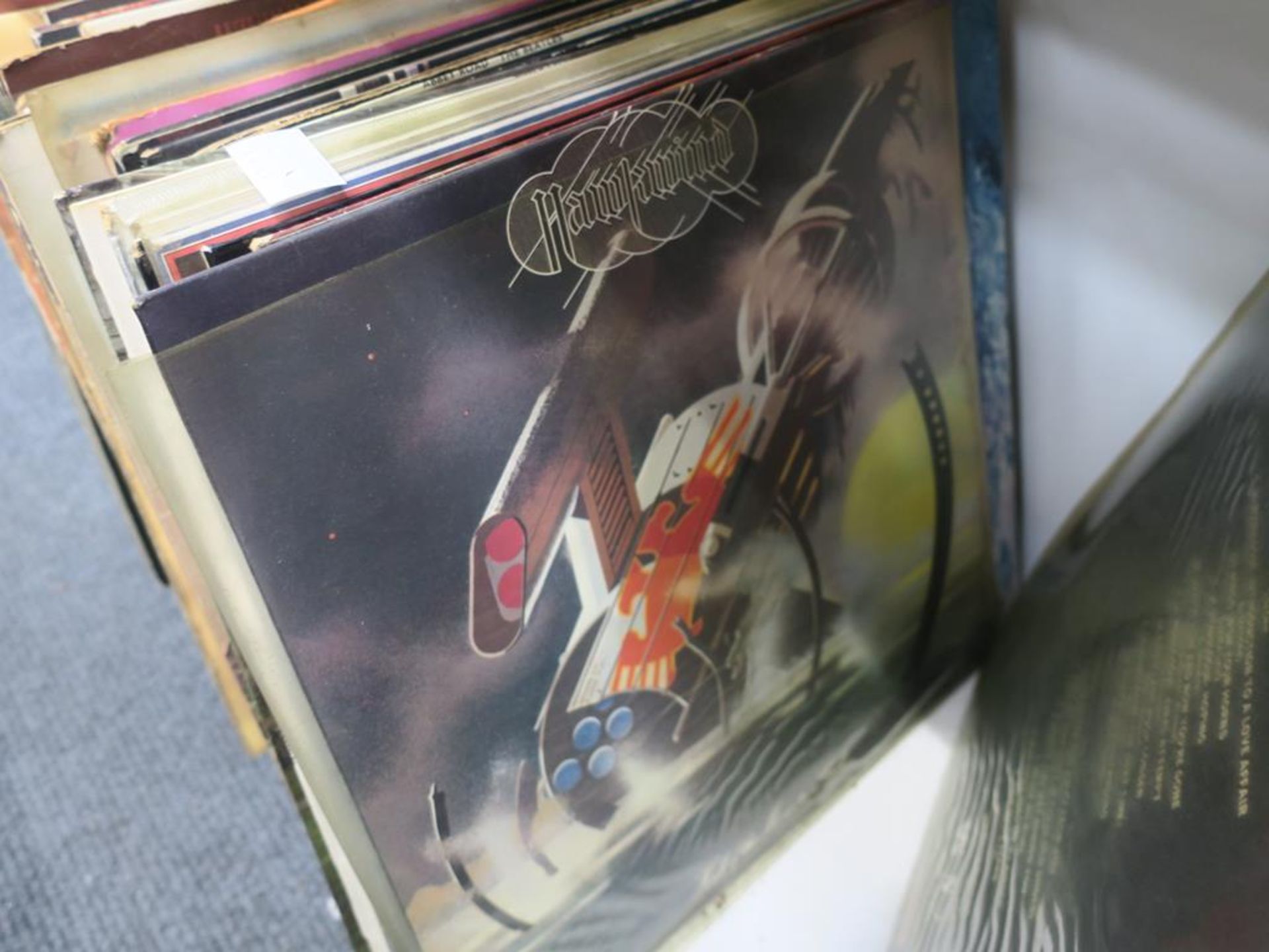 A collection of Vinyl Records (est £20-£30) - Image 4 of 4