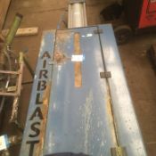 * Airblast Paint Can Crusher. Please note this lot is located in Barton. Viewing and removal is