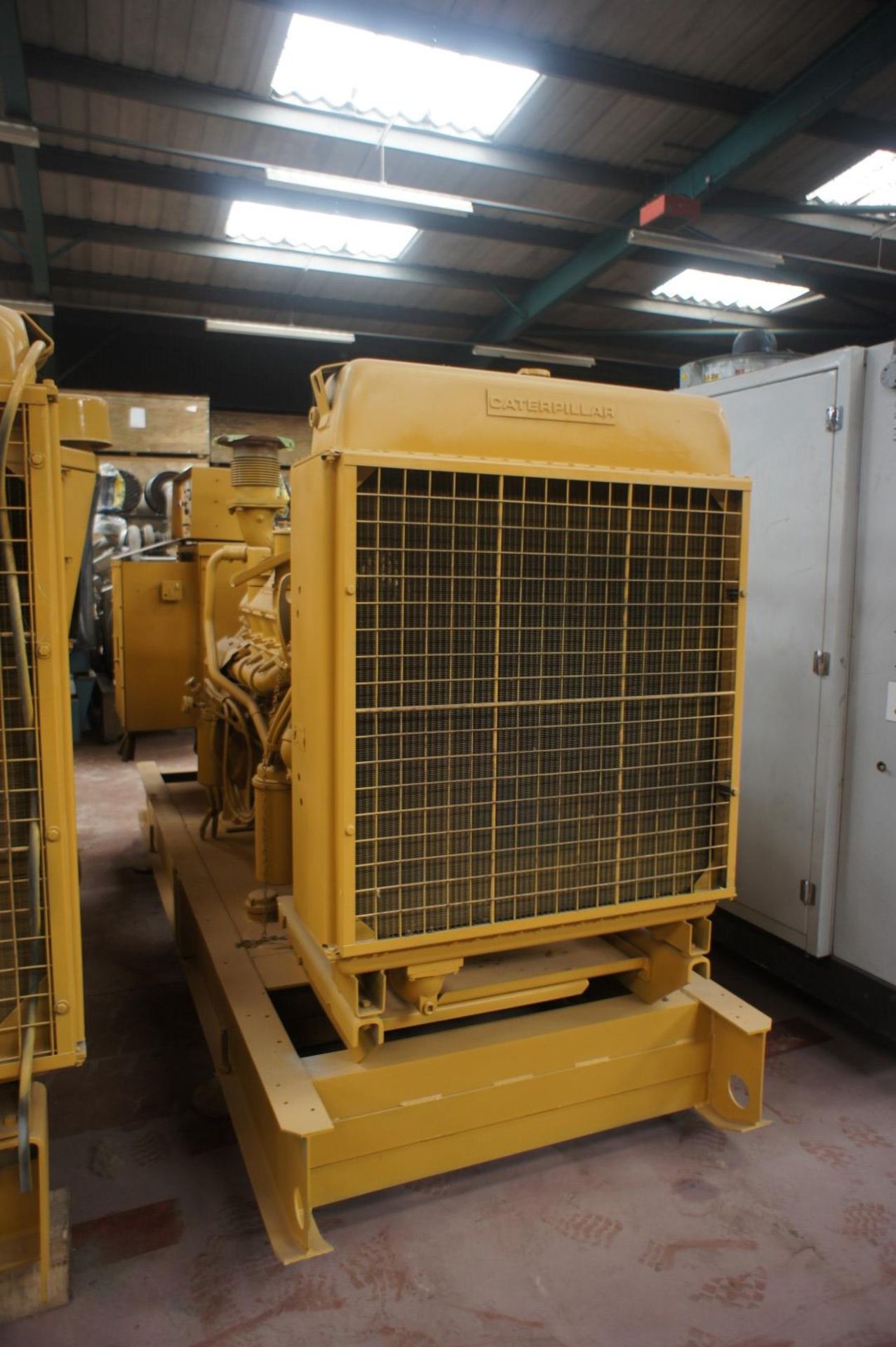 * Generator Set comprising of Caterpillar 3408 Diesel Engine with Generator, 450KVA, 415V. Please - Image 2 of 6