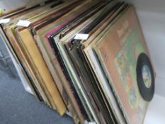 A collection of Vinyl Records (est £20-£30)