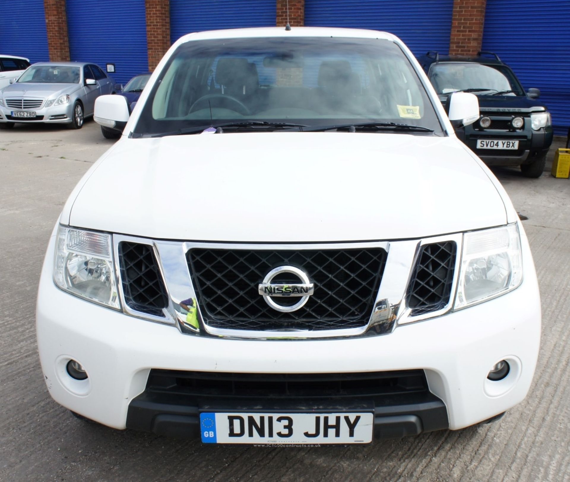 * Nissan Navara Acenta 2.5dCi 190 4WD Double Cab Pick Up, diesel, 2488cc, white, Registration DN13 - Image 2 of 16