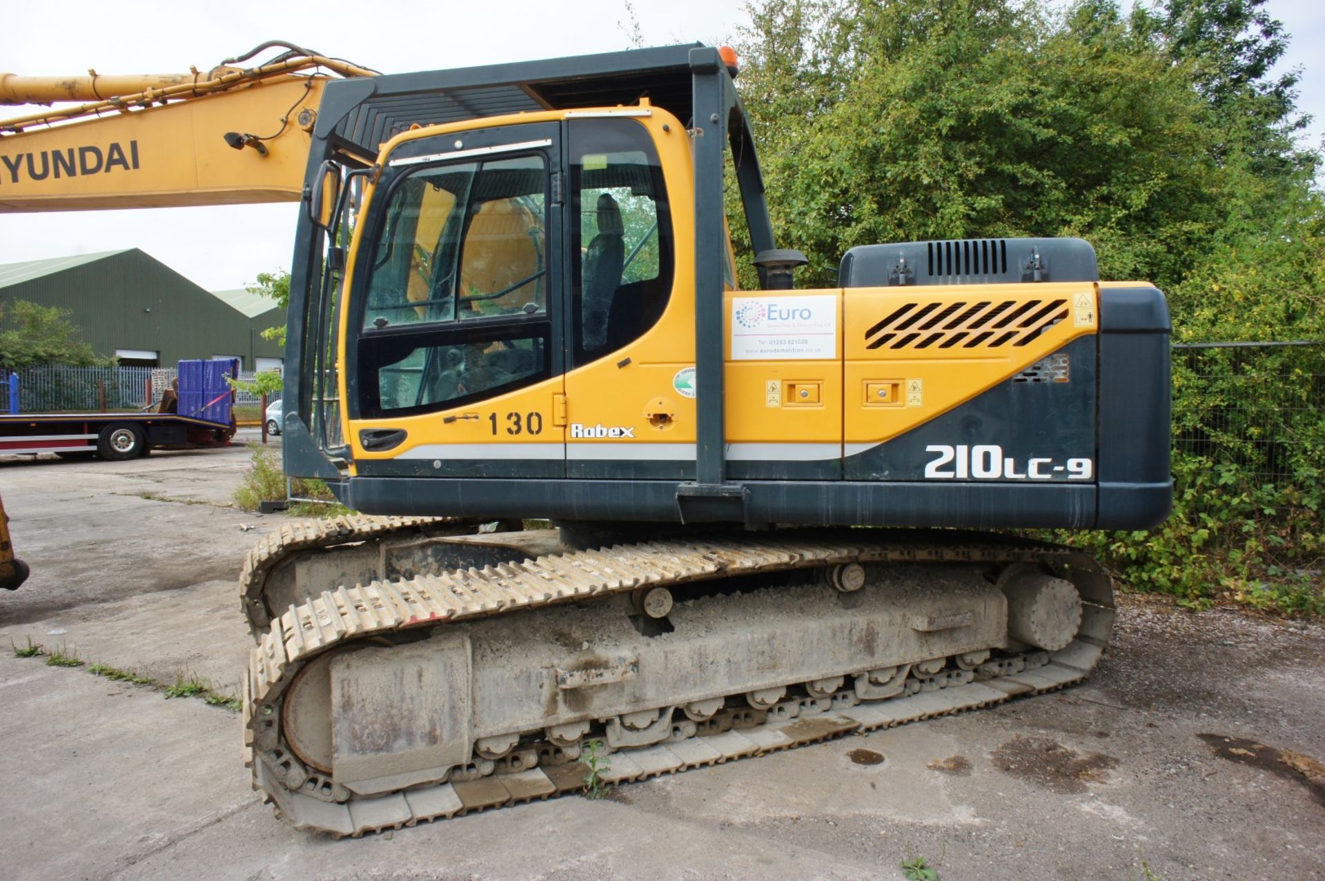 * Hyundai Robex 210 LC-9 tracked excavator, 22250kg, with hammer lines, shear rotation lines, - Image 5 of 16