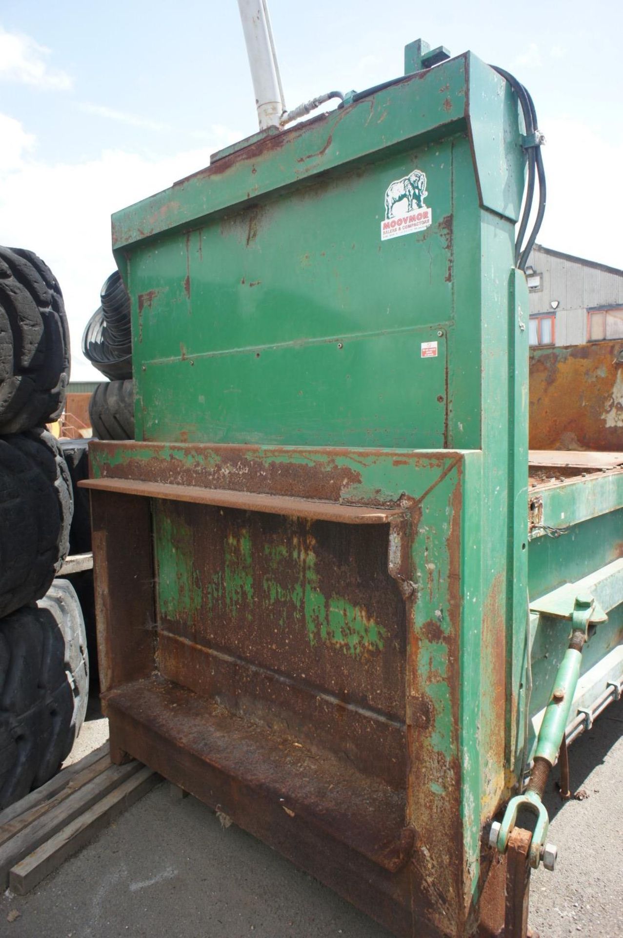 * Moovmor Waste Baler/Compactor with hopper, control board - Image 6 of 6