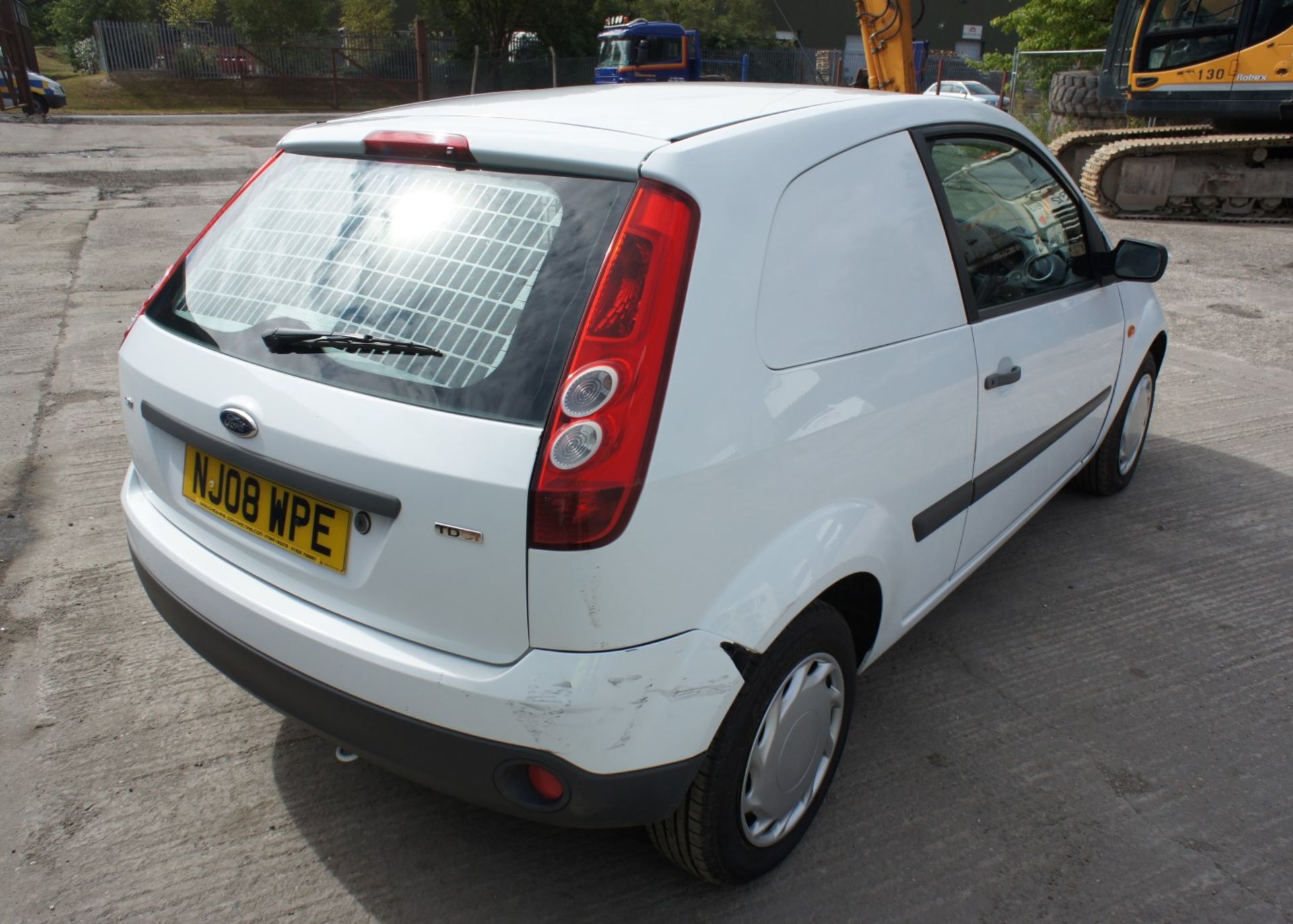 * Ford Fiesta 1.4 TDCi Car derived Van, diesel, 1399cc, white, Registration NJ08 WPE, Date of - Image 5 of 15