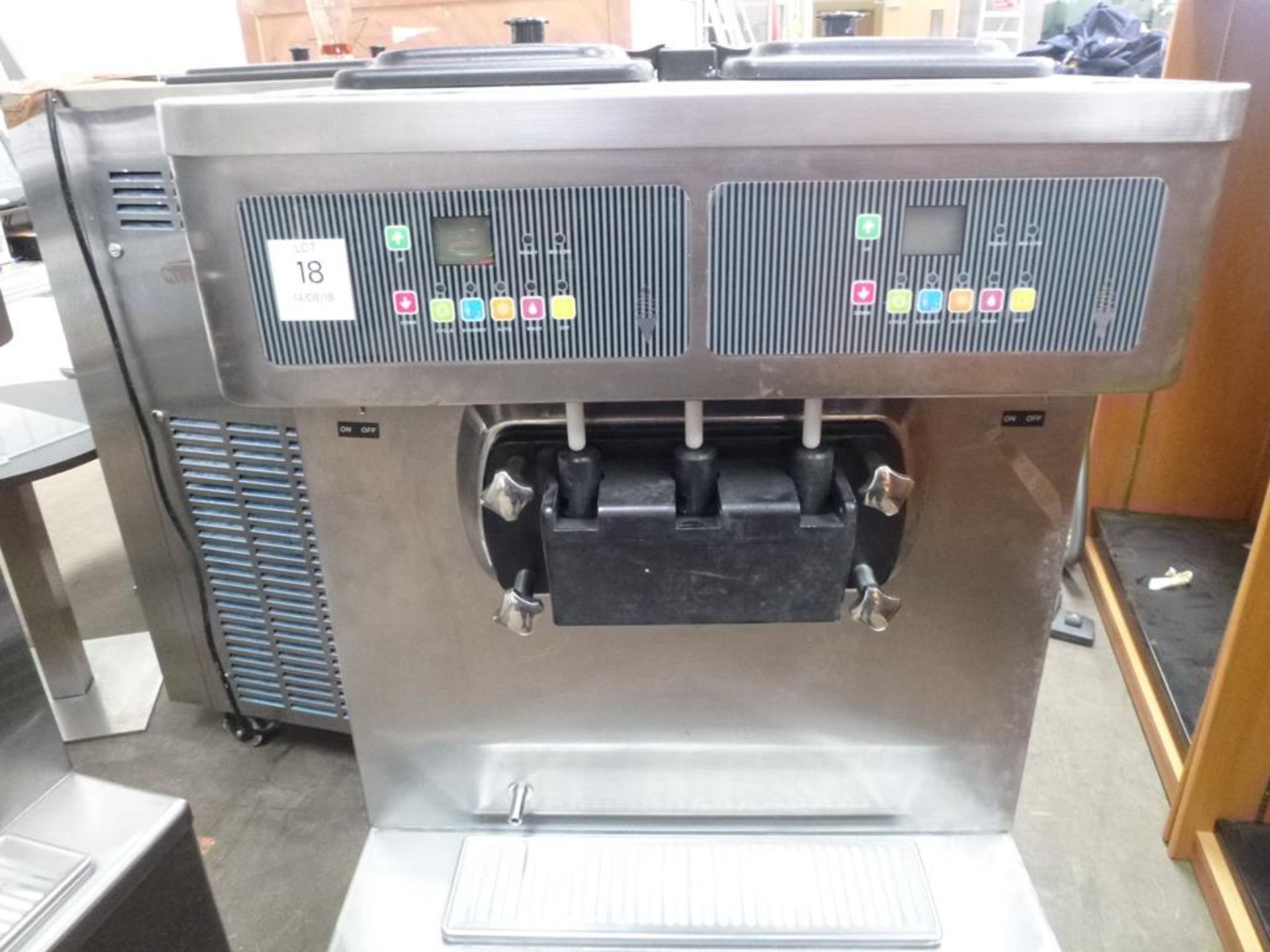 * A Used Proserve Soft Ice Cream Machine model S520F, Hopper: 12.5Ltr x 2, Cylinder: 2Ltr x 2, - Image 2 of 8