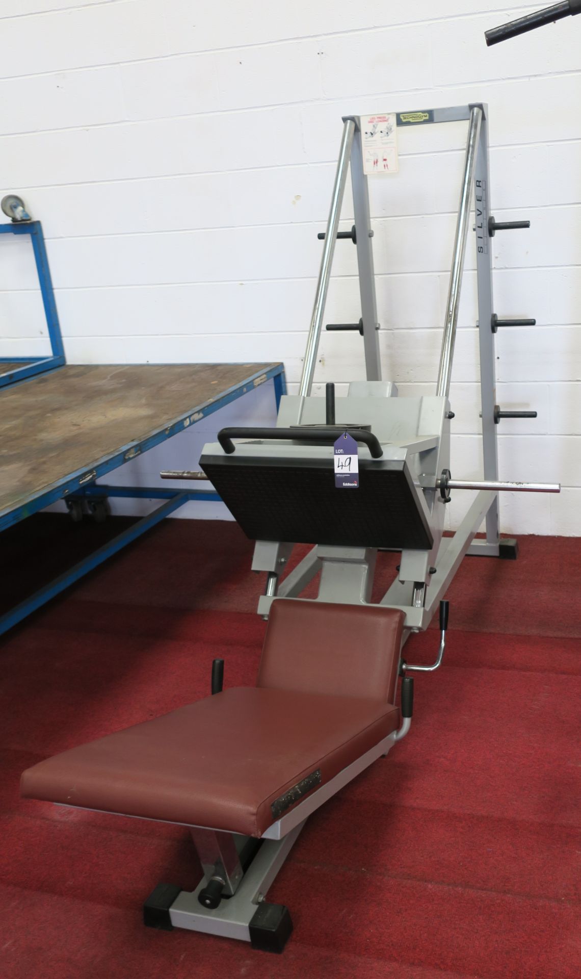 * Technogym Plate Loaded Leg Press. Please note there is a £10 Plus VAT Lift Out Fee on this lot - Image 2 of 5