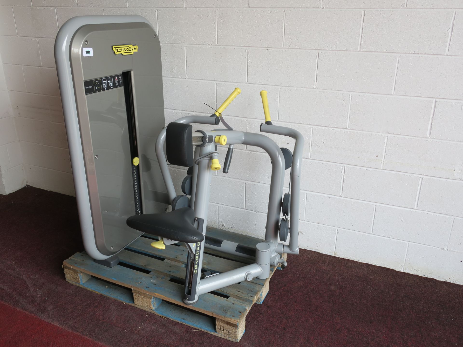 * Technogym Low Row Machine. Please note there is a £10 Plus VAT Lift Out Fee on this lot - Image 2 of 3