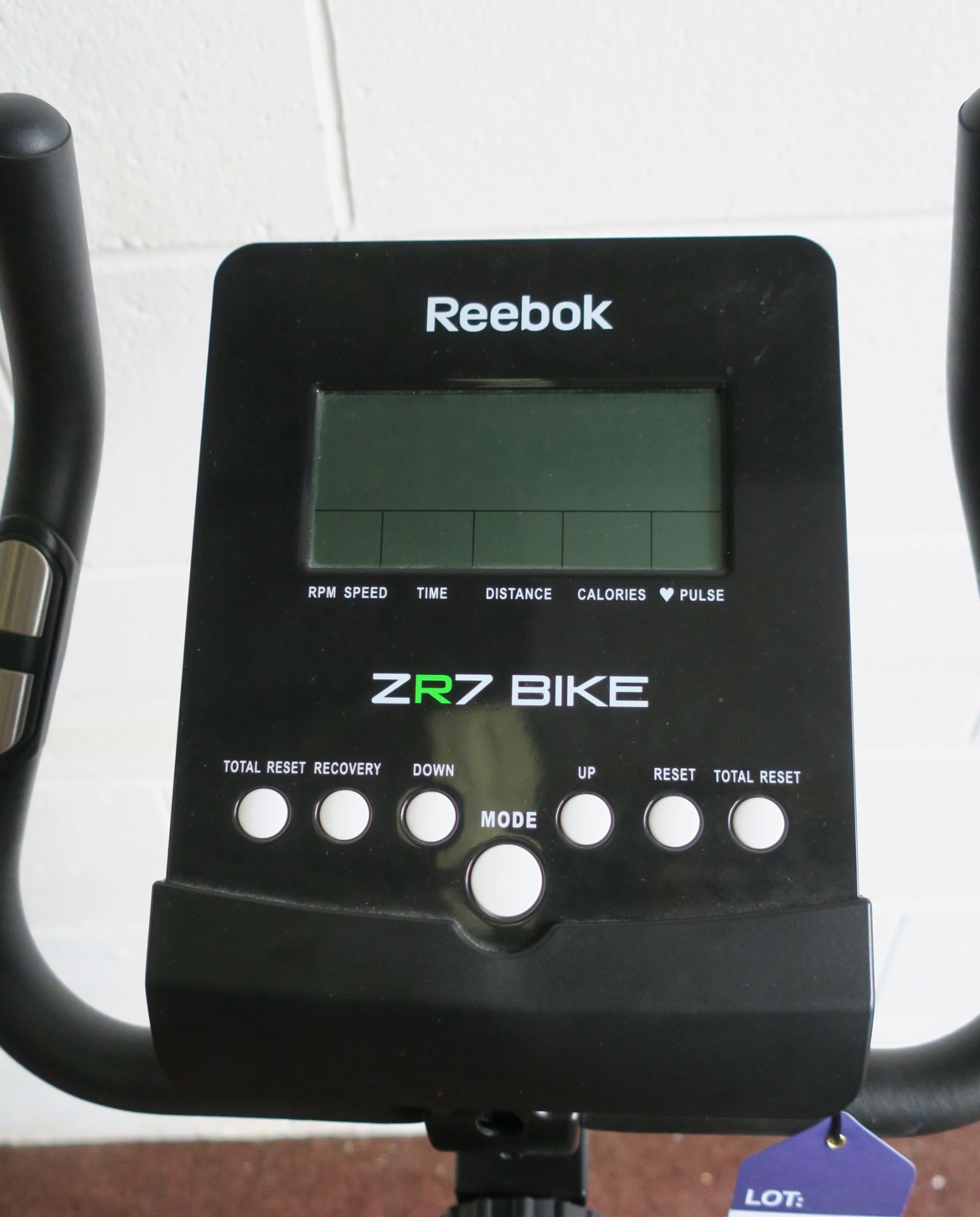 A Reebox ZR7 Upright Exercise Bicycle (needs new batteries) - Image 4 of 4