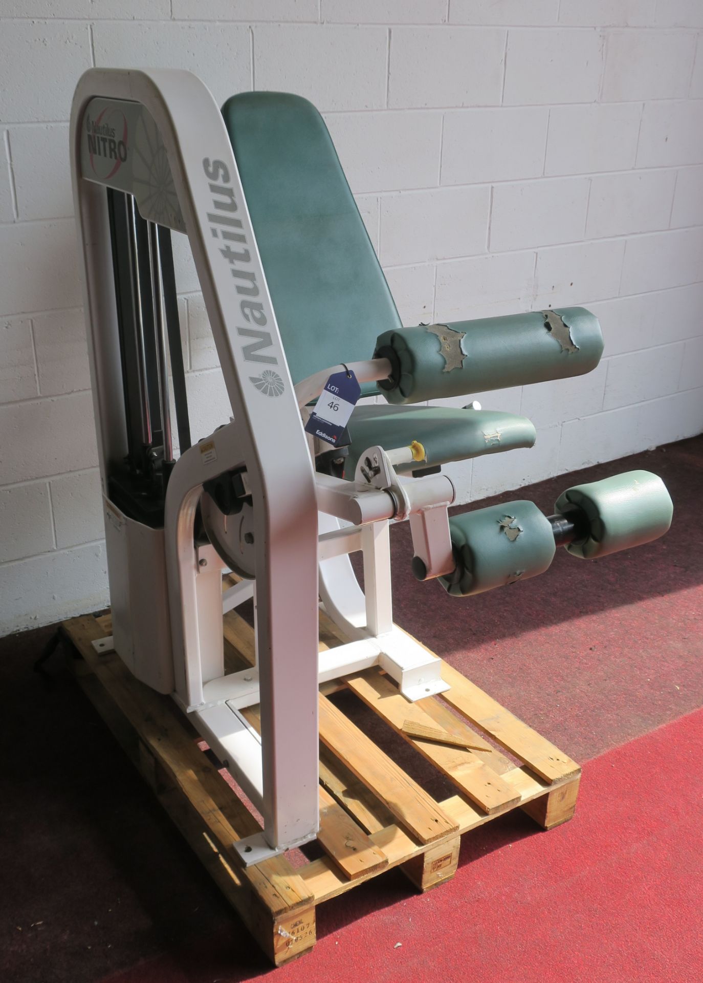 * A Nautilus Nitro Seated Leg Curl Machine. Please note there is a £10 Plus VAT Lift Out Fee on this - Image 3 of 6