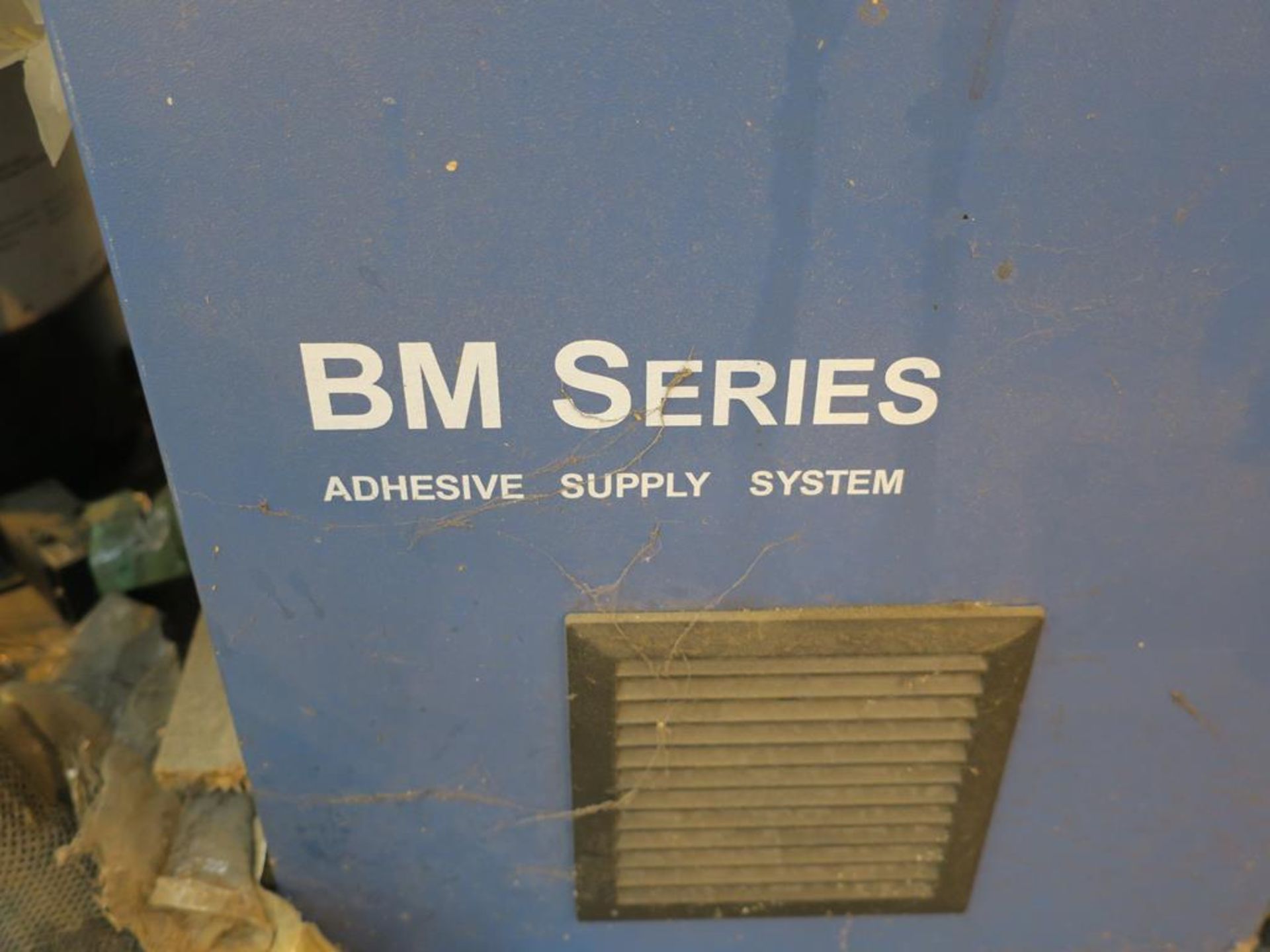 * A Nordson BM series Adhesive Supply System YOM 2008, model BM208069834 3PH. Please note there is a - Image 3 of 5