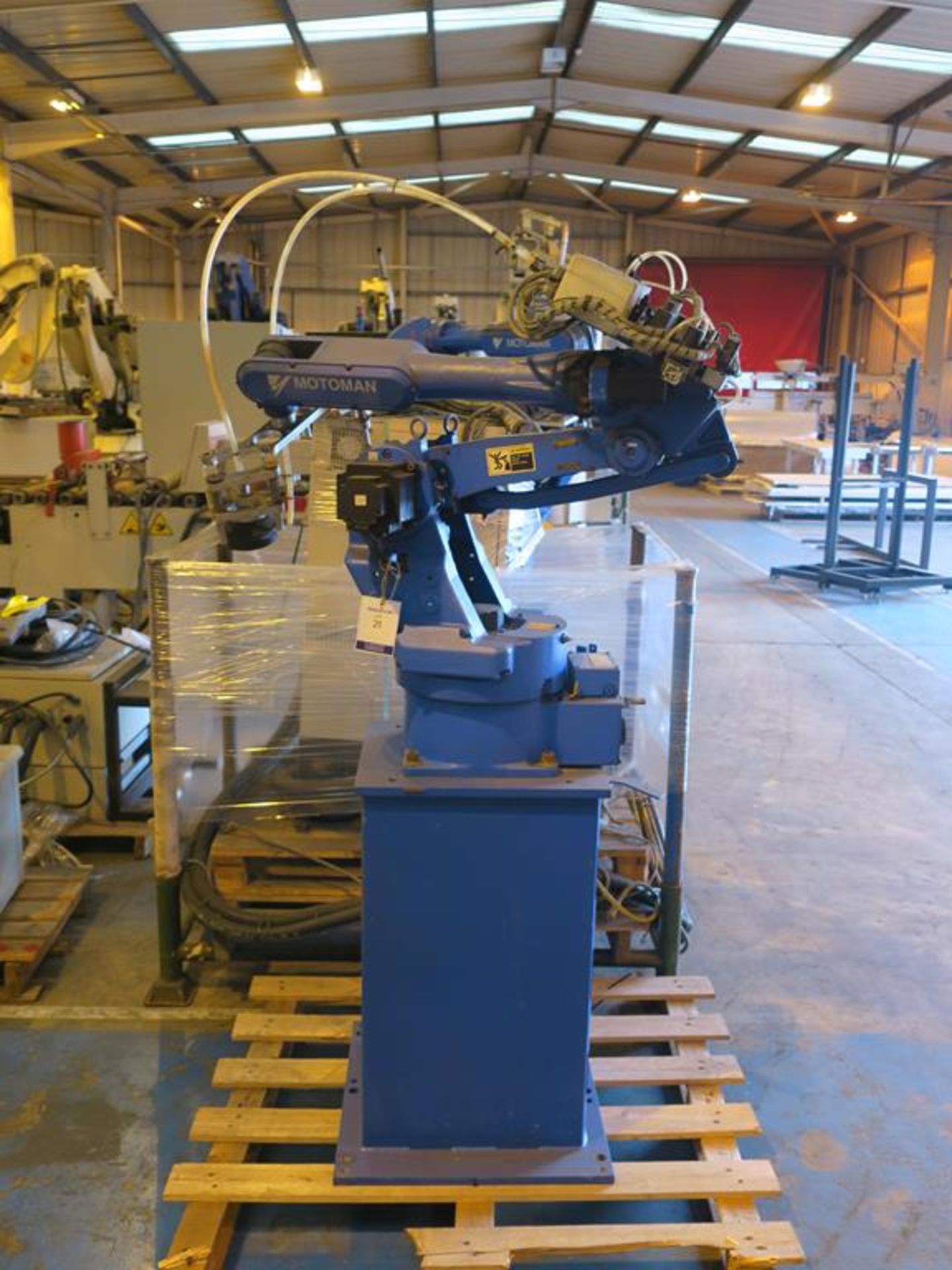 * 1998 Motoman Type Yr-Sk6-C000 Manipulator Robot C/W Attachment & Yasnac Mrc Ii Sk6 Controller;