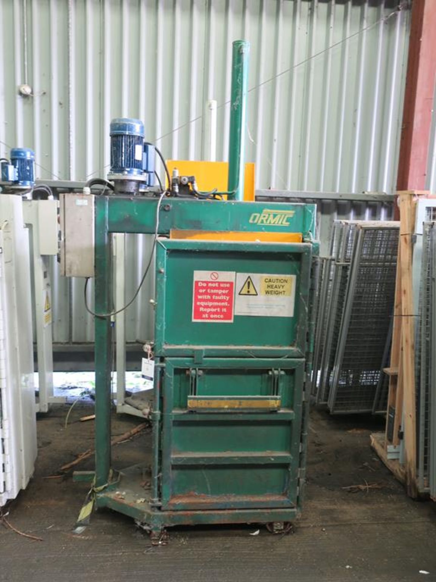 * Ormic Model E.4.AV Ton Vertical Waste Baler; Chamber Dimensions 710mm x 510mm x 1400mm High (