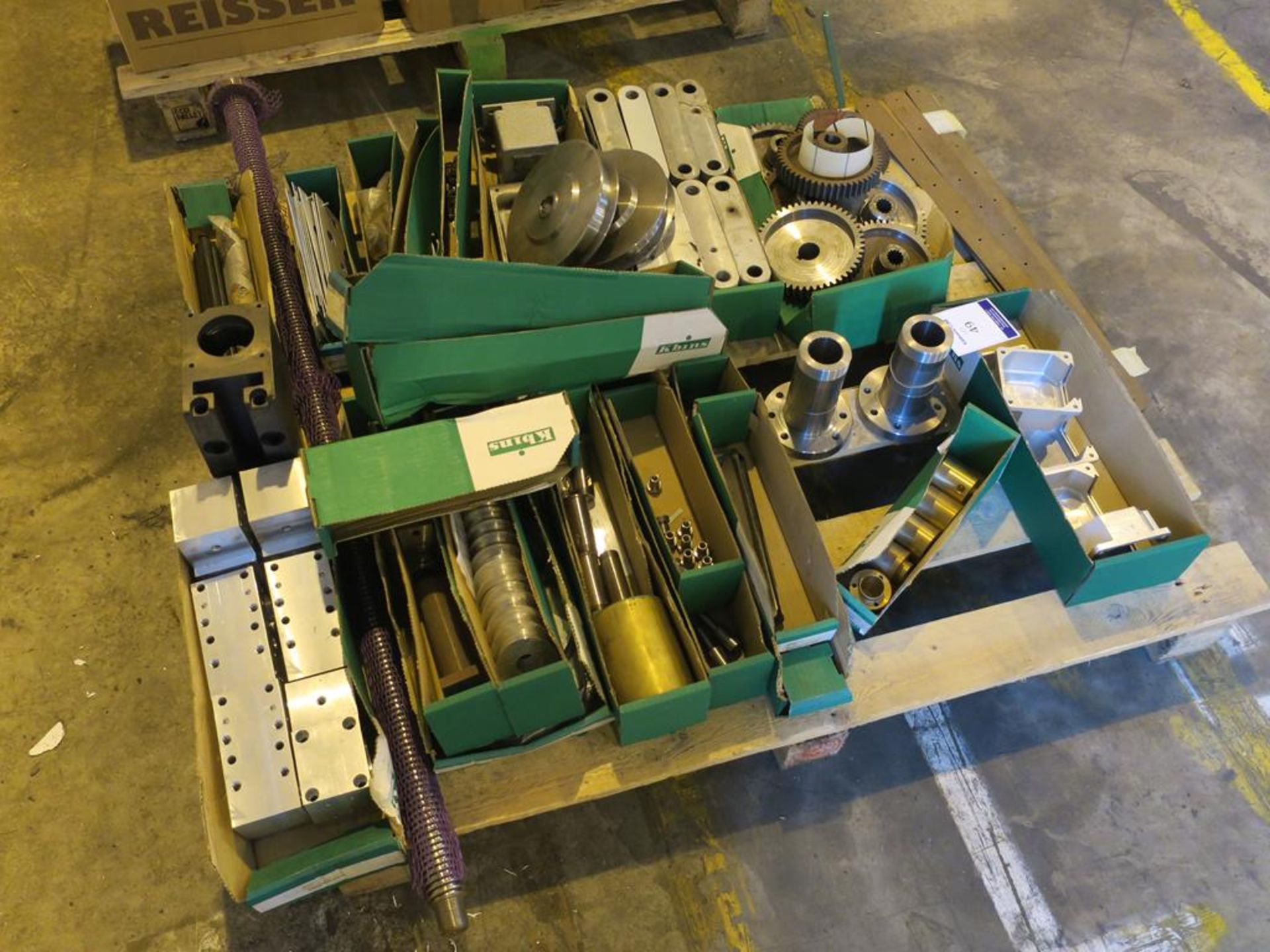 * Various Machine Spares to Pallet including Cogs, Sleeves and Spindles etc. Please note there is - Image 2 of 2