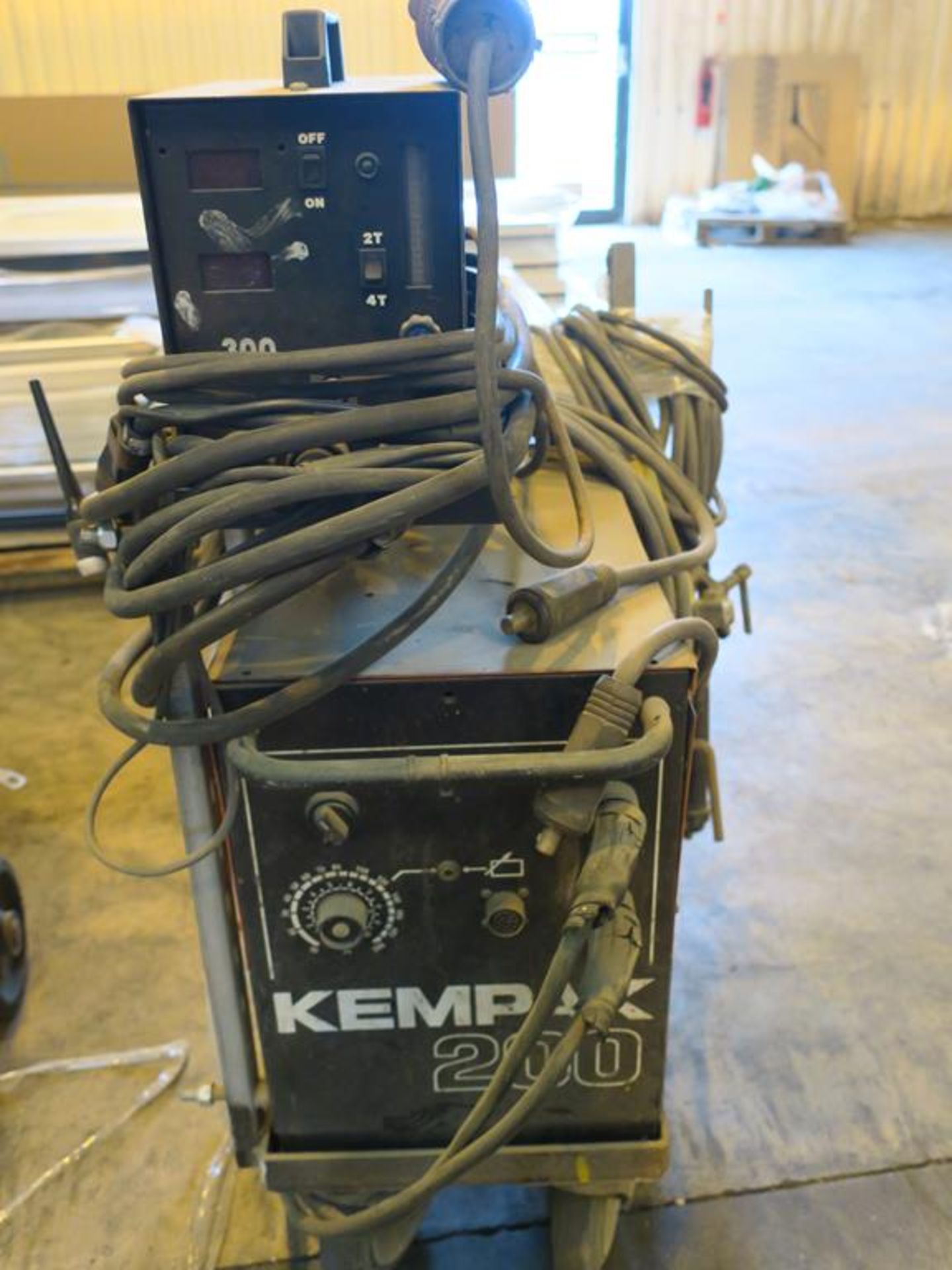 * A Kempack 200 Welder. Please note there is a £5 plus VAT Lift Out Fee on this lot. - Image 2 of 2