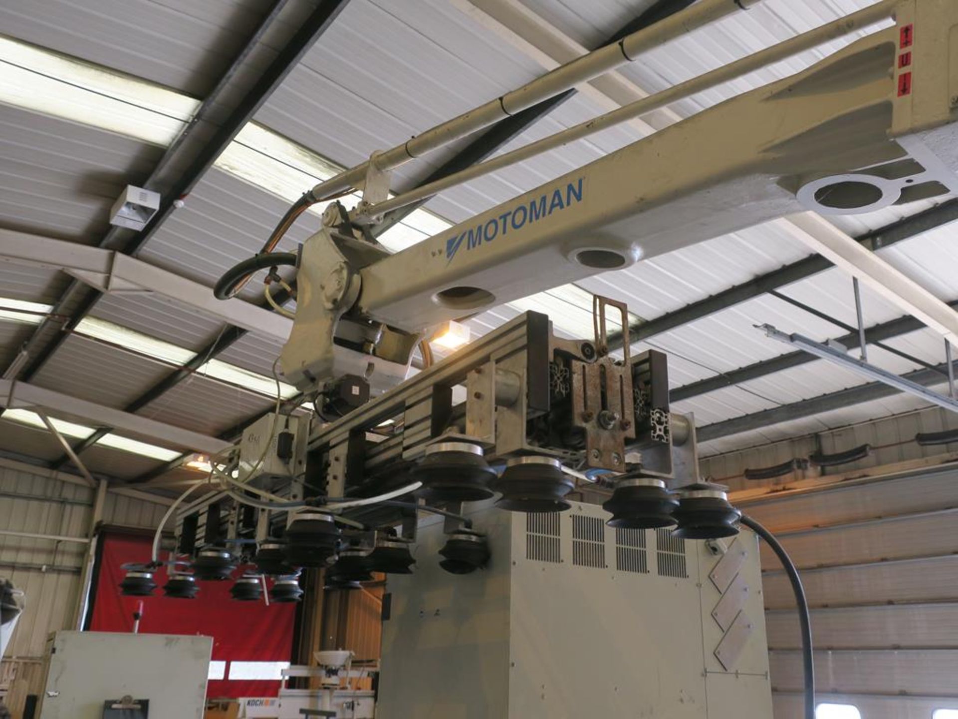 * 2003 Motoman Type Yr-Sp100 J11 Pick & Place Robot With Adjustable Panel Lifting Attachment; - Image 4 of 8