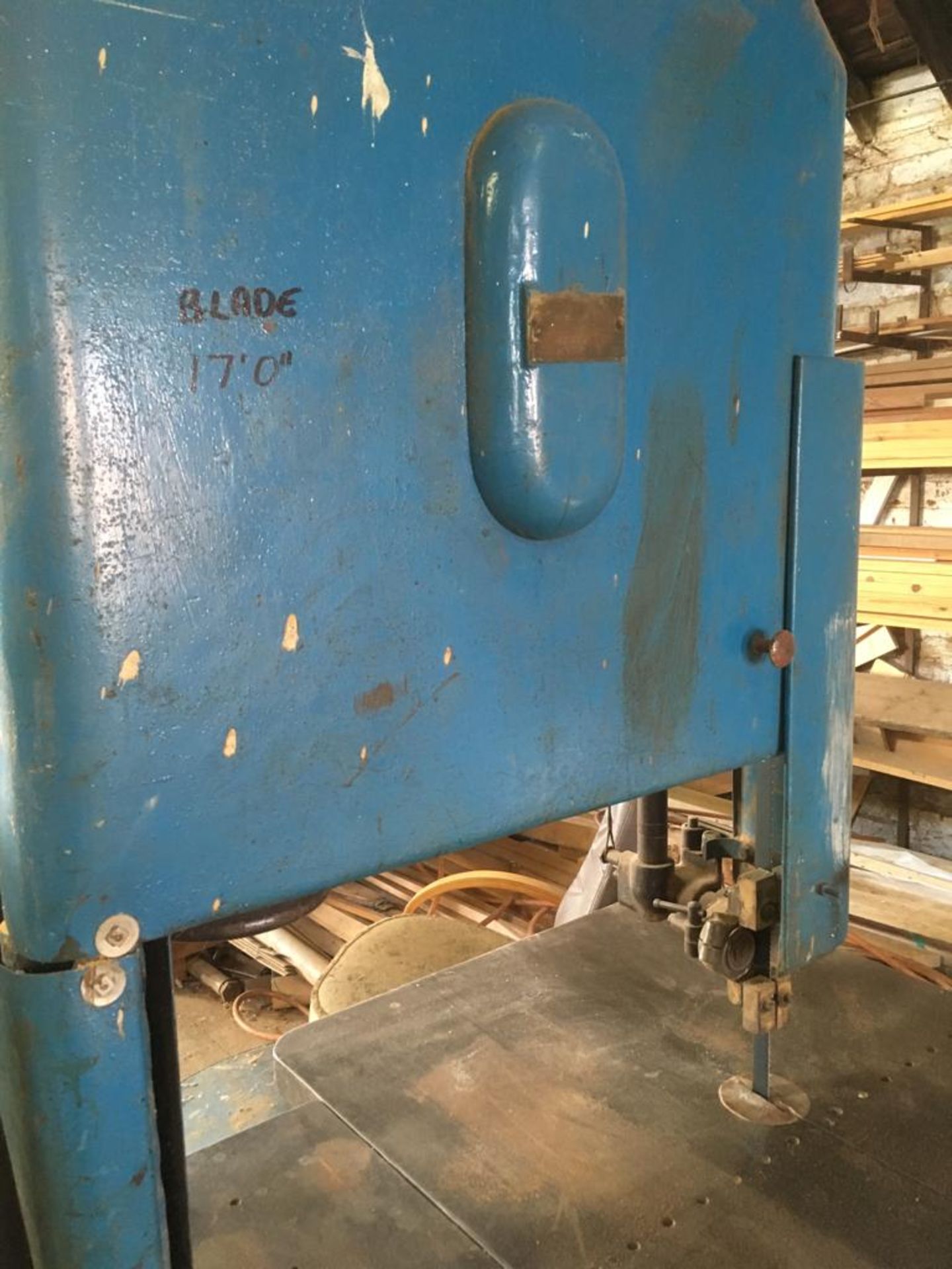 * Wadkin Bandsaw with 81.5 X 86.5cm Table (distance from blade to frame 71cm). This lot is located - Image 4 of 5