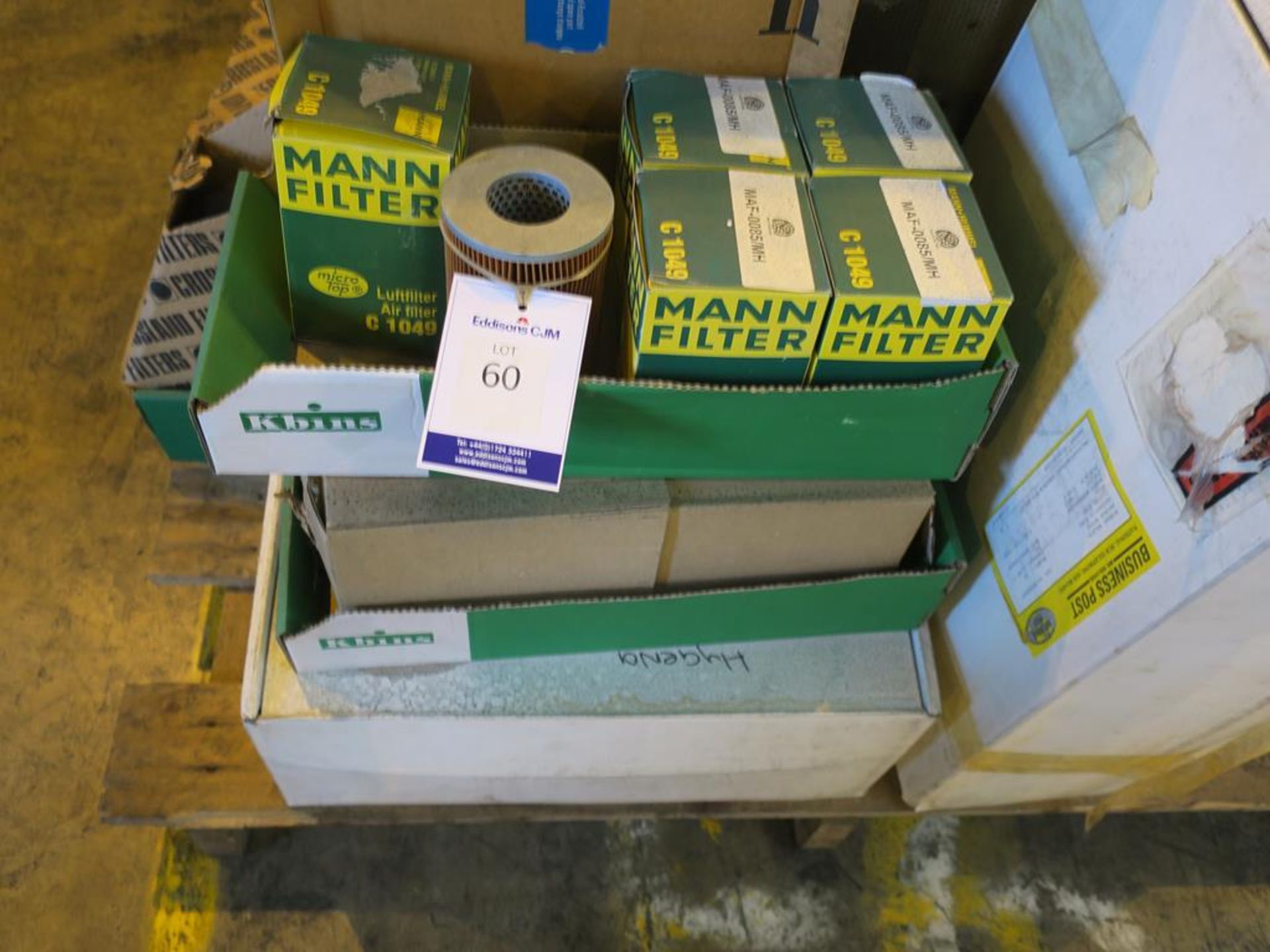 * Large qty of various Air Filters to pallet including Mann MAF-0085/MH Donaldson Primary Air - Image 2 of 4